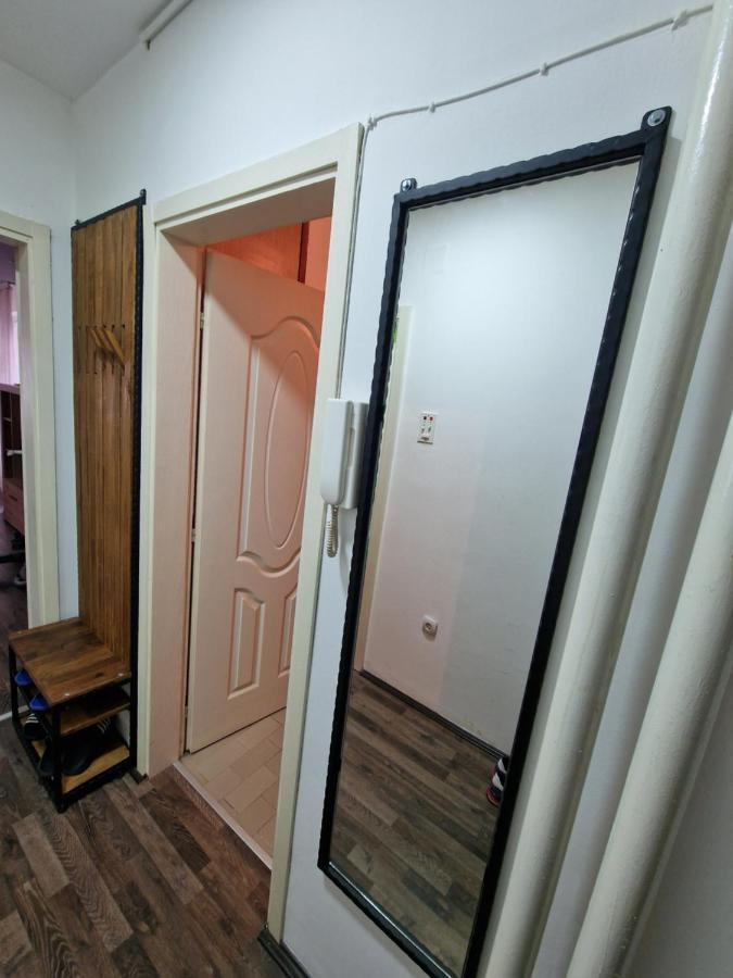 T&A Lejlighed Paraćin Eksteriør billede